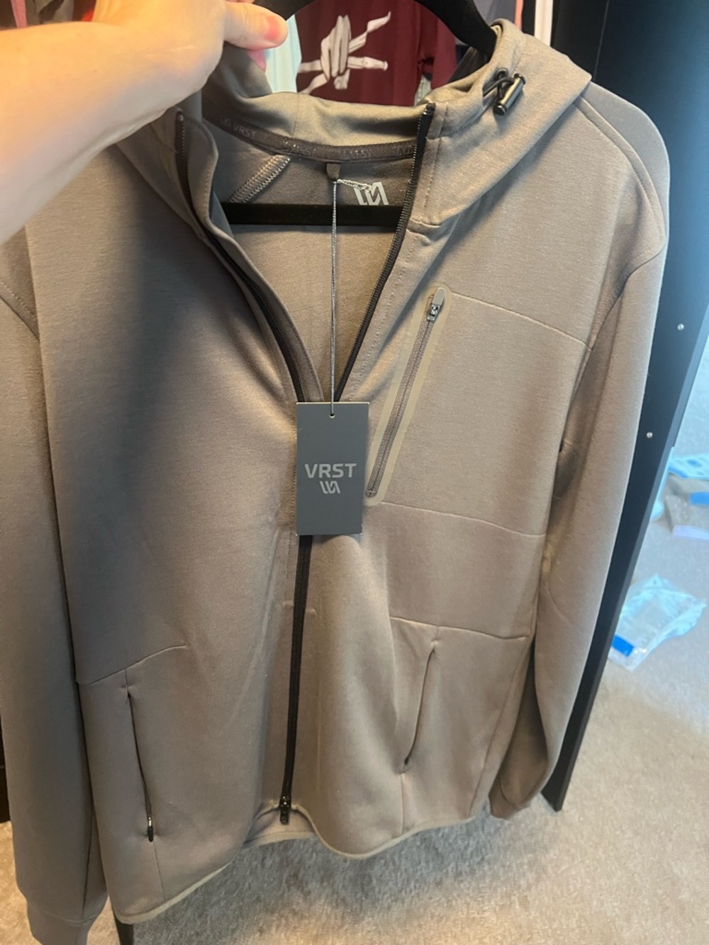 VRST Men’s Lightweight Hooded Jacket in Taupe